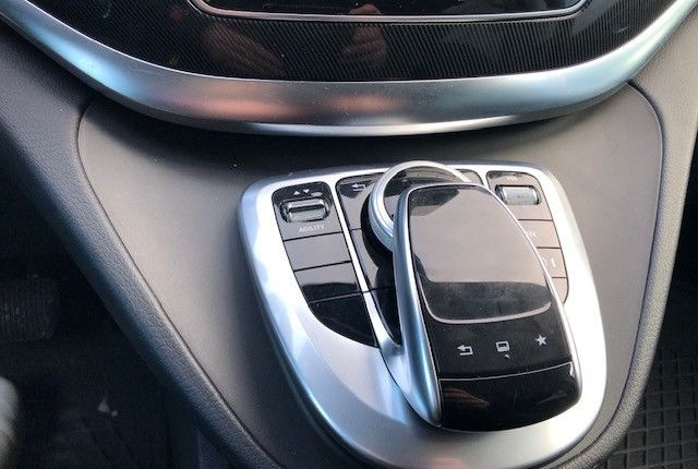 Mercedes-Benz V 250 4MATIC foto 4