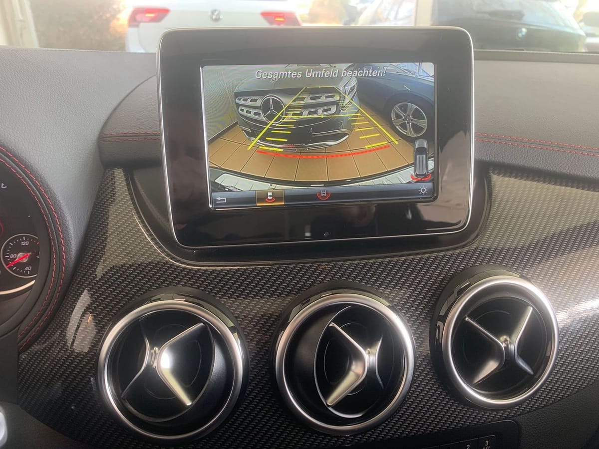 Mercedes-Benz B 200 AMG Line Panorama Kamera Leder Navi Memory foto 12