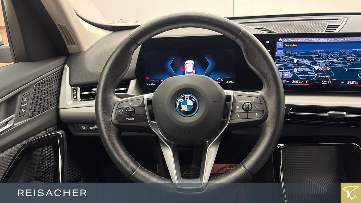 BMW IX1 A XDRIVE30 LCPlus RFK SH DAB+ foto 5