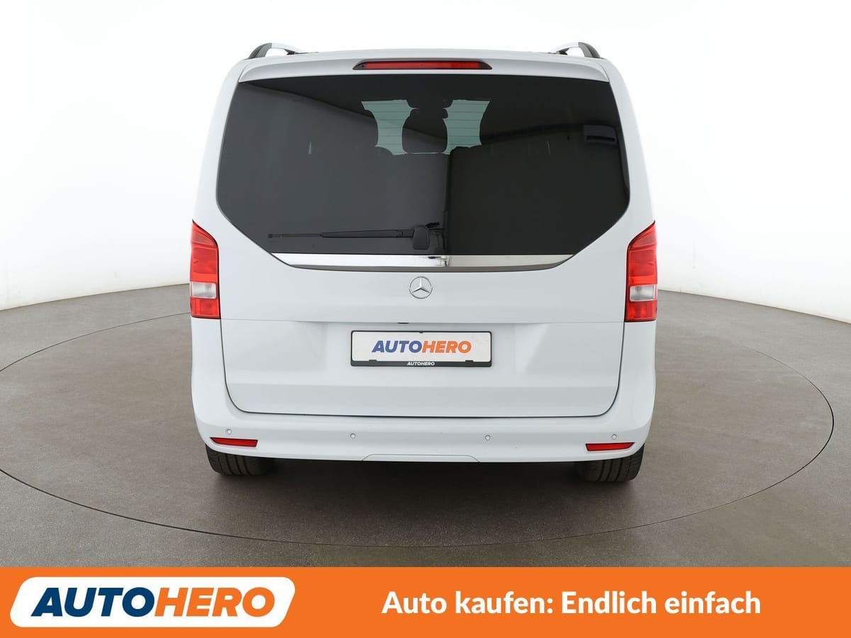 Mercedes-Benz V-Klasse V 220 d 4MATIC EDITION kompakt Aut foto 5