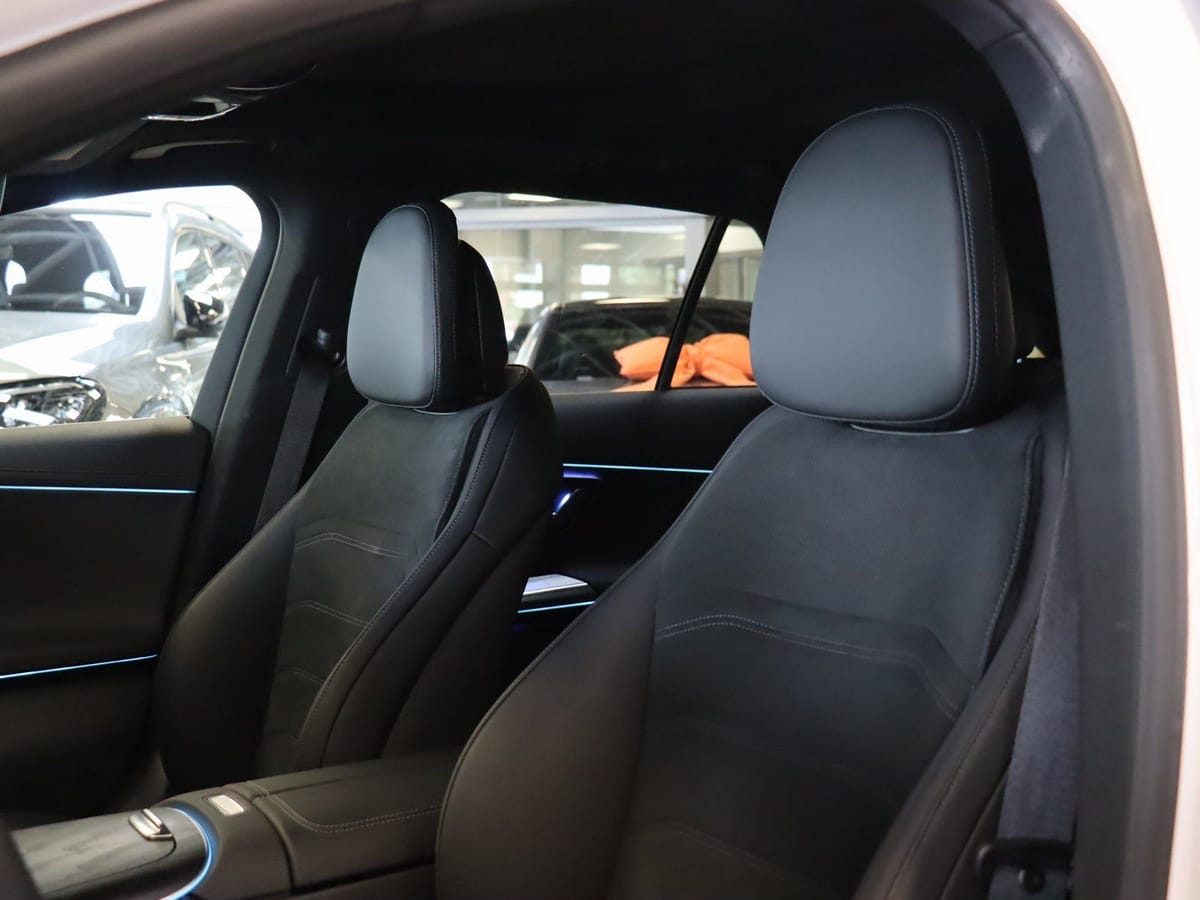 Mercedes-Benz E 300 T de 4M AMG Advanced/Fahrassi/Pano/AHK/20" foto 13