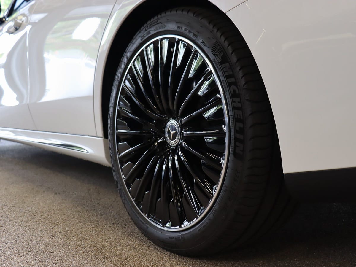 Mercedes-Benz E 300 T de 4M AMG Advanced/Fahrassi/Pano/AHK/20" foto 9