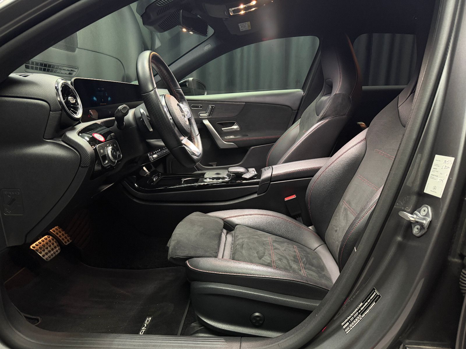 Mercedes-Benz A 250 4Matic|AMG-LINE|360°|STDHZG foto 19