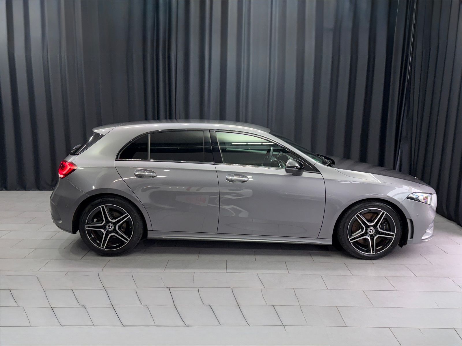 Mercedes-Benz A 250 4Matic|AMG-LINE|360°|STDHZG foto 7