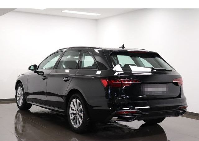 Audi A4 Avant advanced 40 TDI 150204 kWPS S tronic foto 5