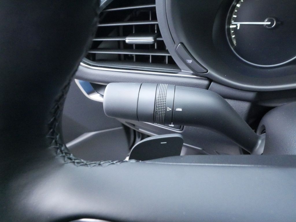 Mazda 3 e-SKYACTIV-G 140 KAMERA BOSE ACC HUD LED 360° foto 13