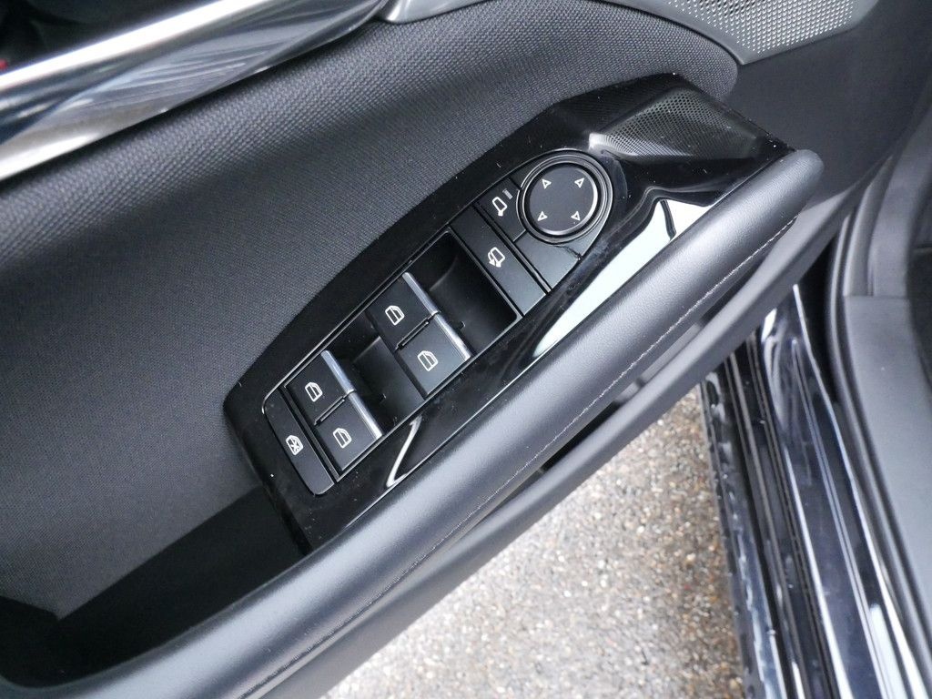 Mazda 3 e-SKYACTIV-G 140 KAMERA BOSE ACC HUD LED 360° foto 6