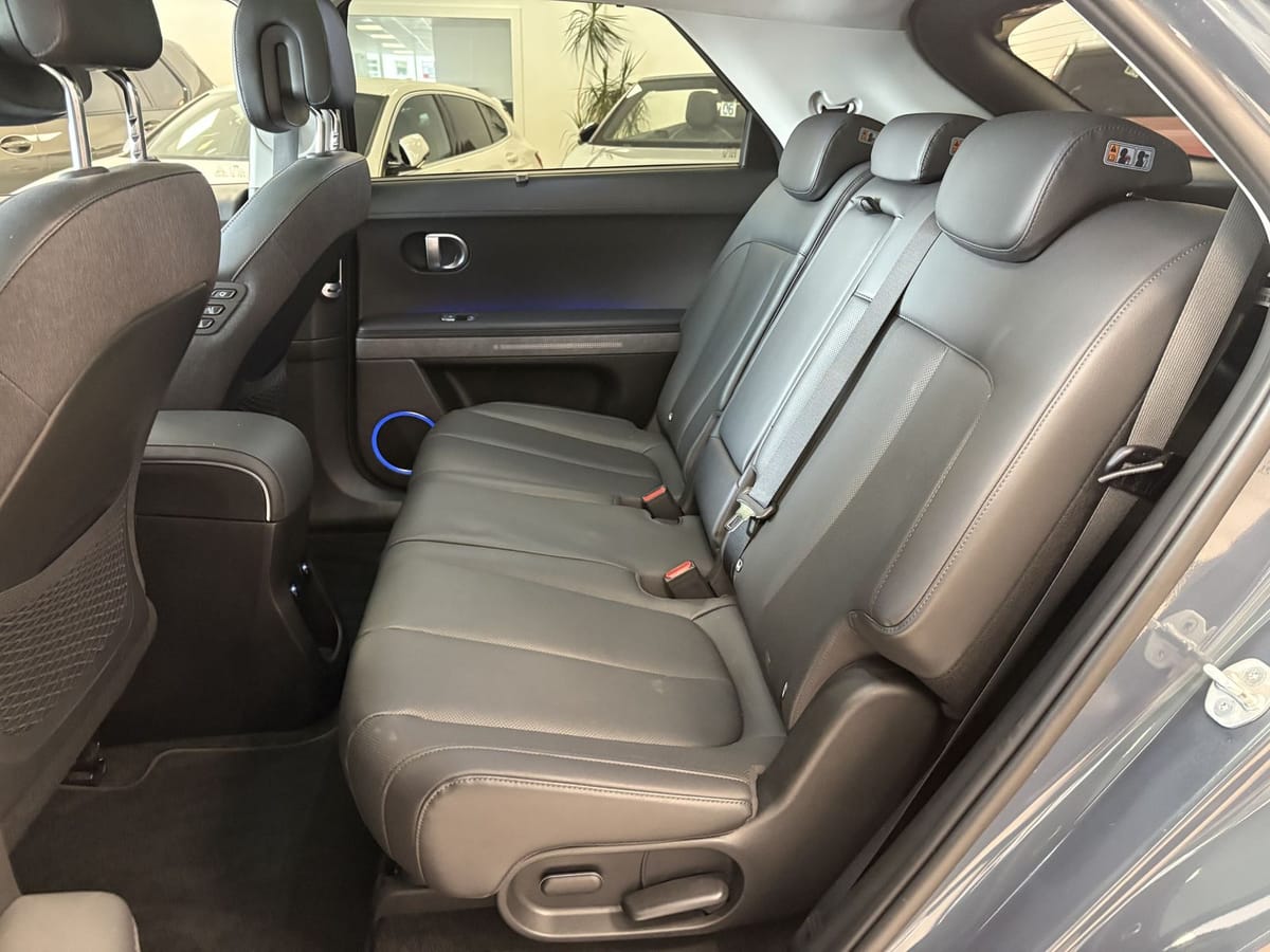 Hyundai Ioniq 5 Uniq 4WD Pano Leder HUD LED ACC 360Cam foto 14