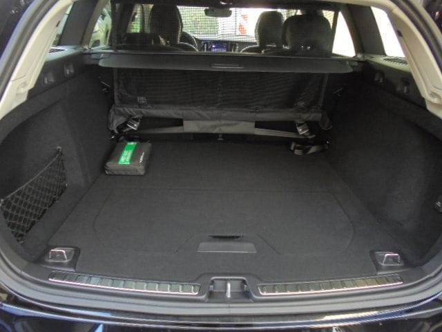 Volvo V60 Kombi B3 Benzin EU6d Core Kombi 7-Gang Auto foto 14