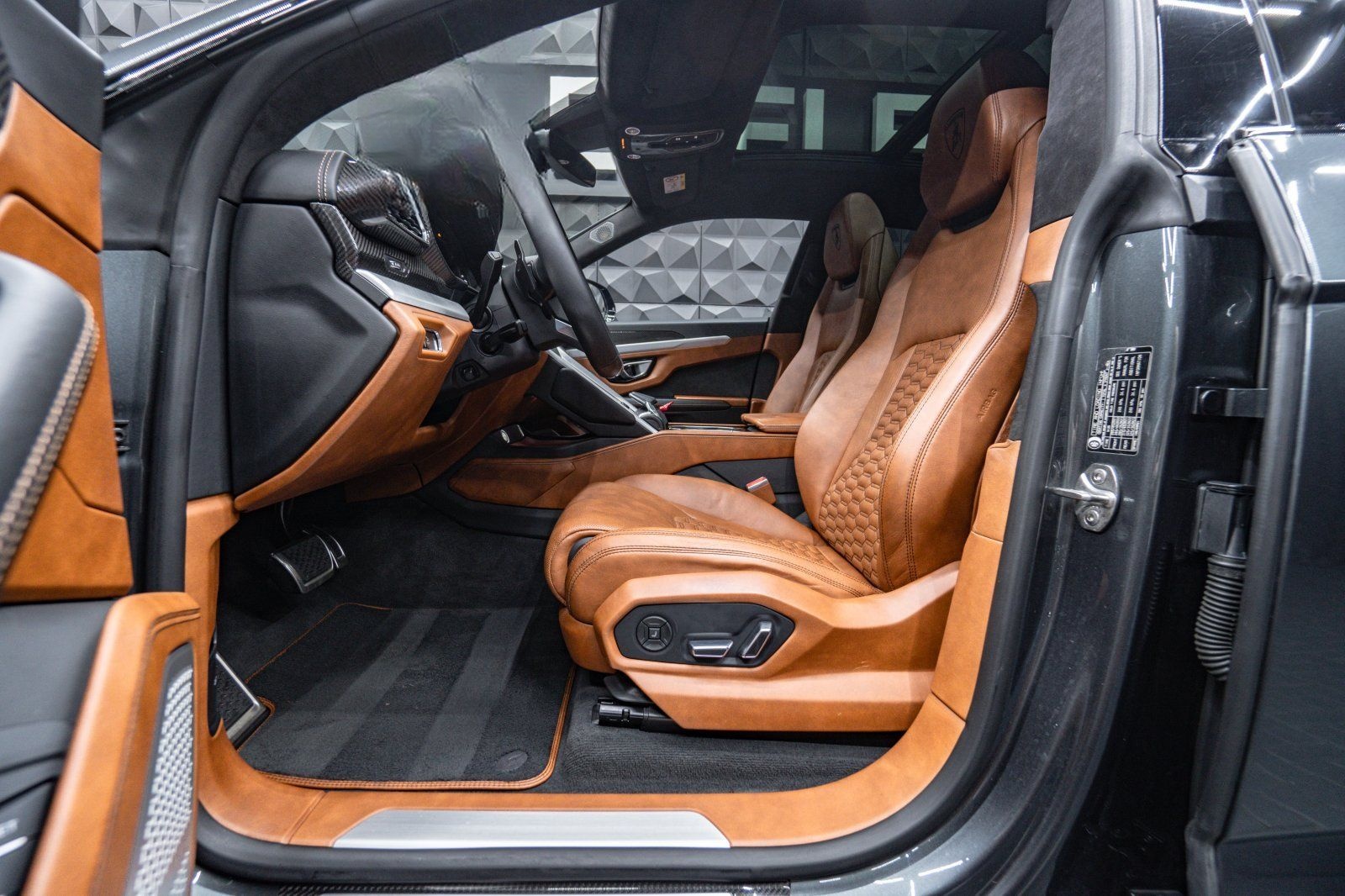Lamborghini Urus /Deutsch/Carbon/23Zoll/Night/ foto 12