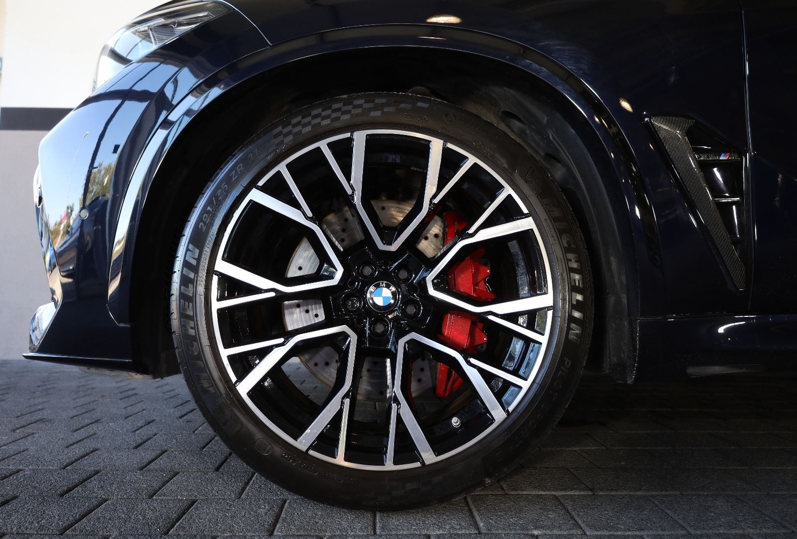 BMW X5 M Competition/360°/LASER/B&W/PANO/MASSAGE/R21 foto 4