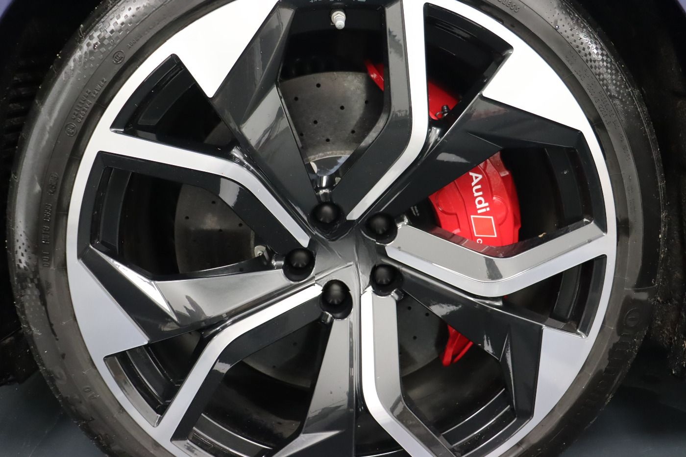 Audi RS Q8 quattro tiptronic |Matrix|Luft|Keramik|ACC foto 6