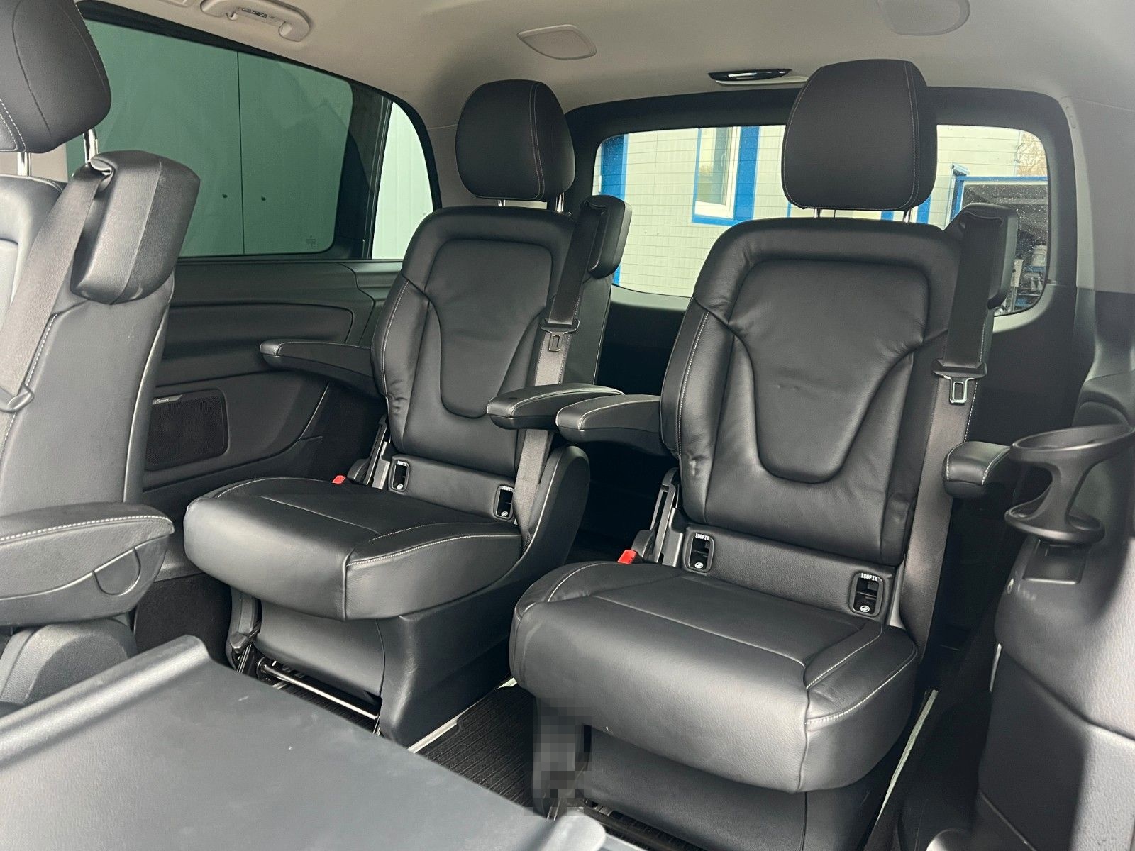 Mercedes-Benz V300d LANG SPORTPAKET LEDER LED STANDHEIZUNG AHK foto 14