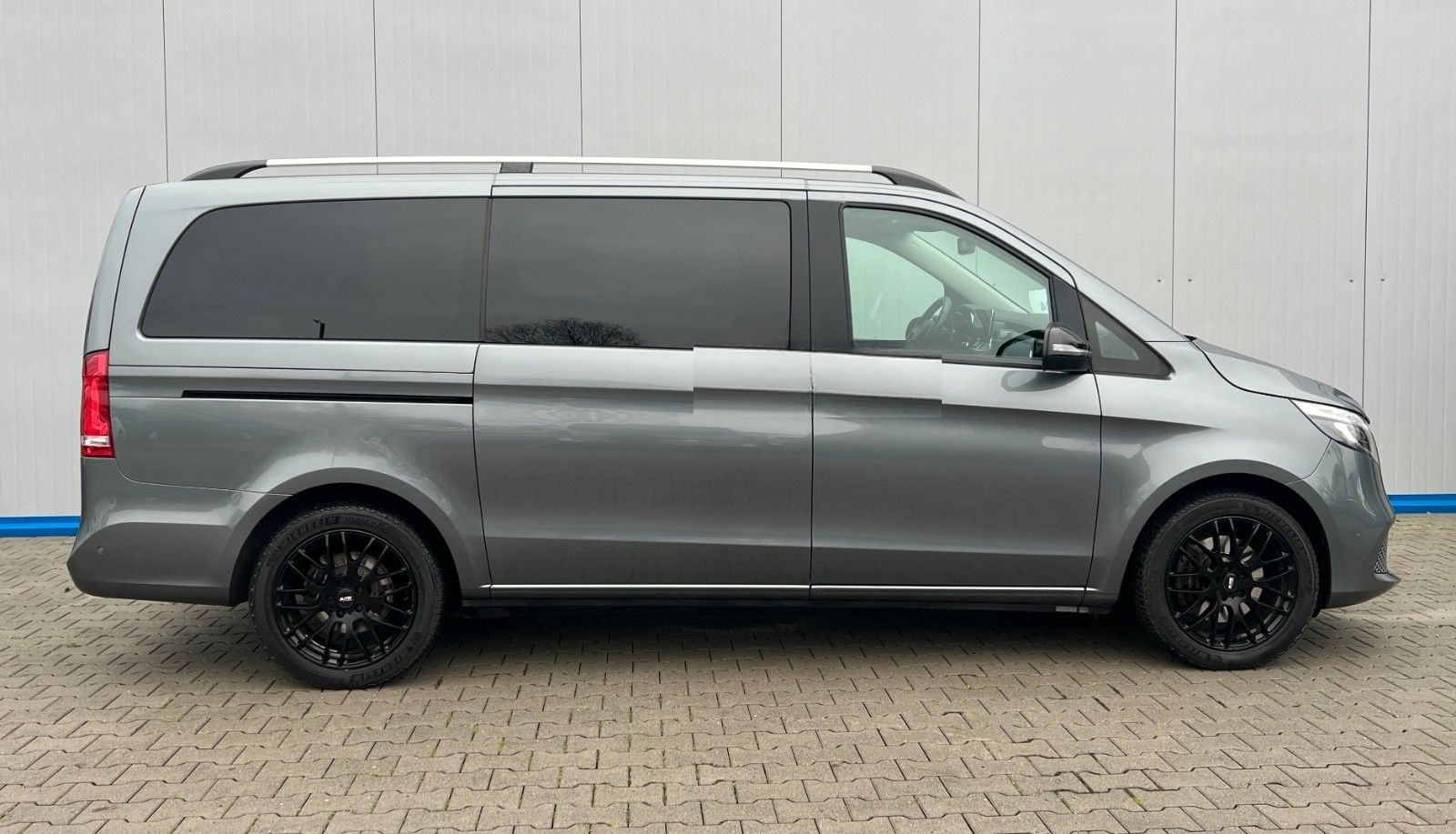 Mercedes-Benz V300d LANG SPORTPAKET LEDER LED STANDHEIZUNG AHK foto 5