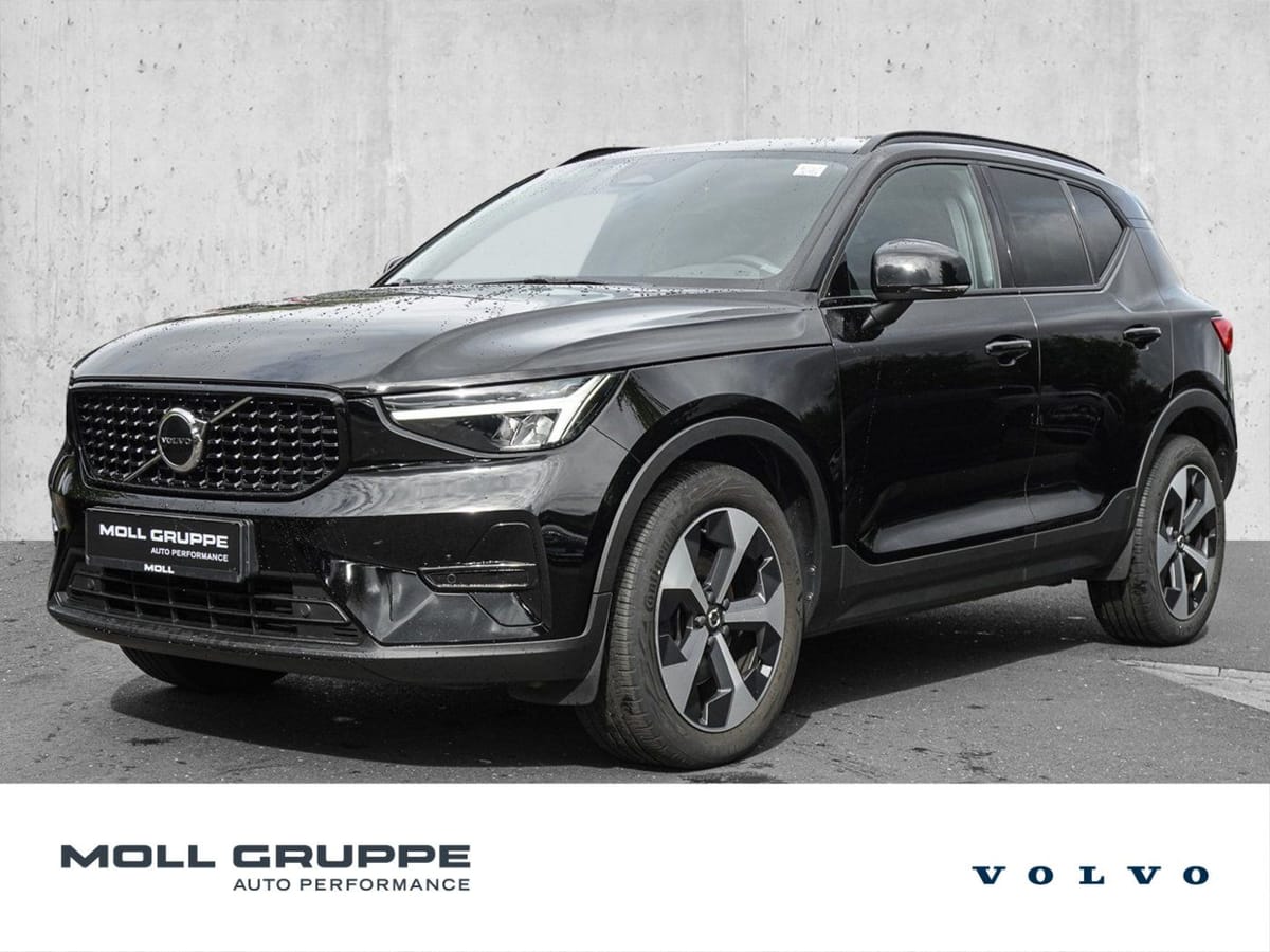 Volvo XC40 B4 B Plus Dark 360° H&K 19ZOLL MEMORY PILOT