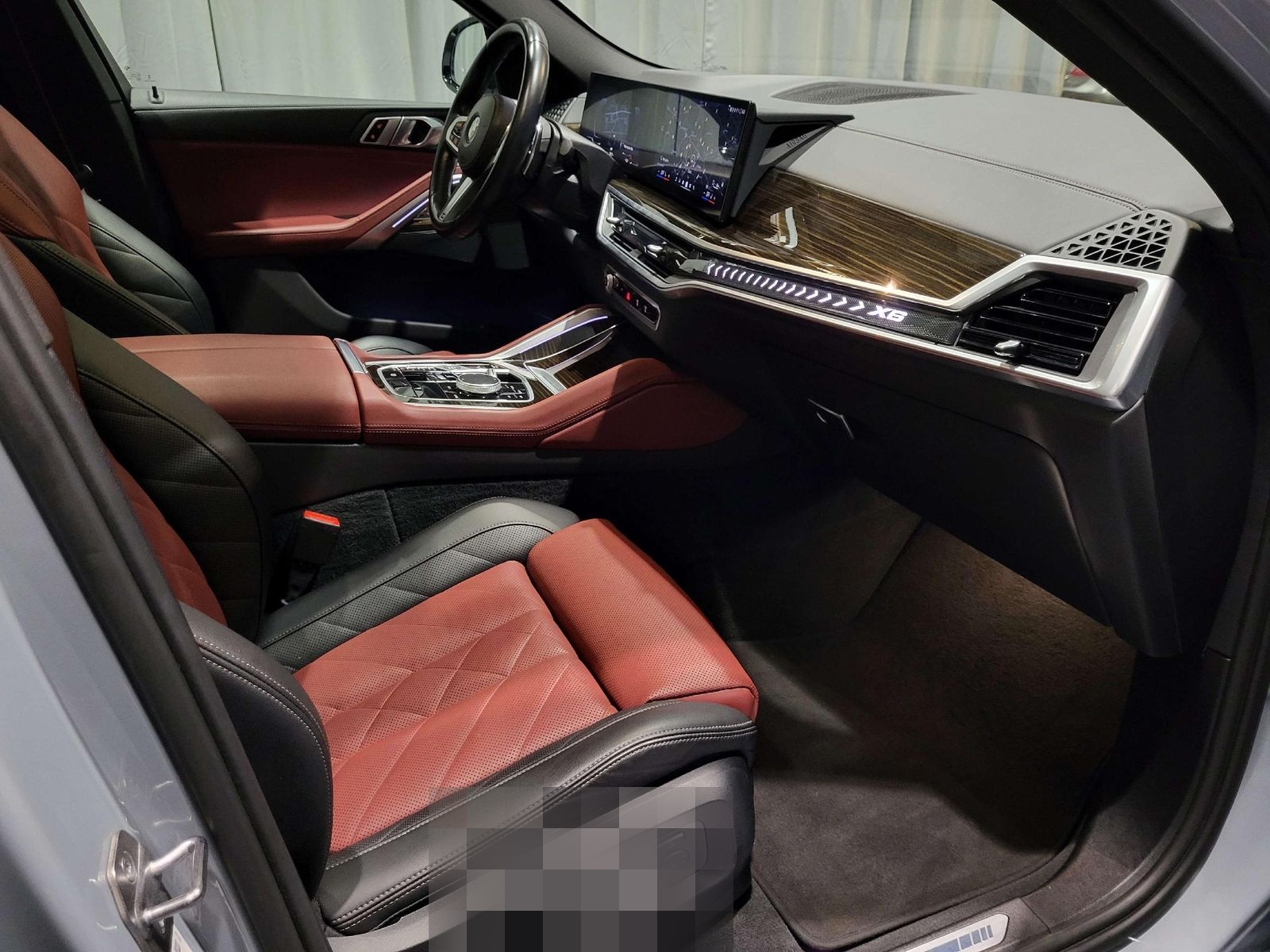 BMW X6 30d xDrive M Sport Curved LCI Modj. 2024 foto 17