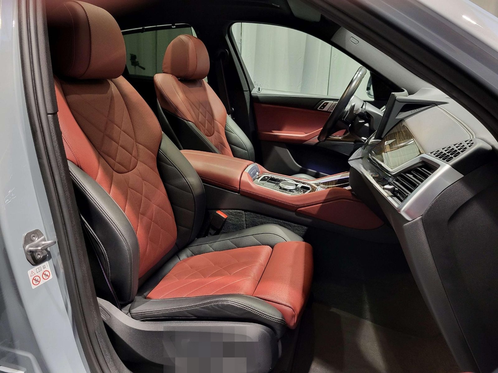 BMW X6 30d xDrive M Sport Curved LCI Modj. 2024 foto 18