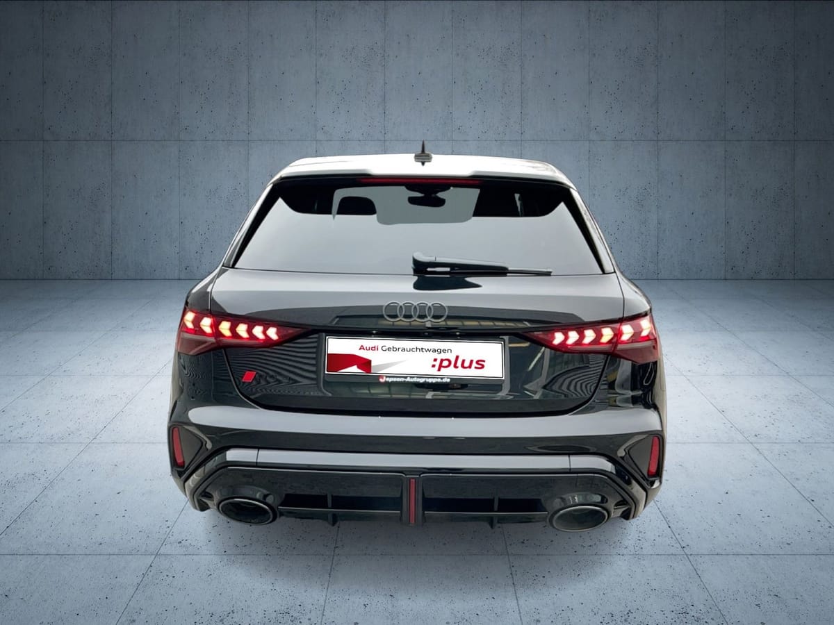 Audi RS 3 Sportback S tr. Vmax280 PANO Matrix S-Abgas foto 5