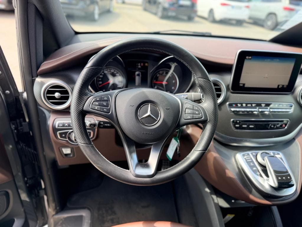 Mercedes-Benz V 250 ALLRAD AVANTGARDE EDITION STANDH AMG NIGHT foto 5