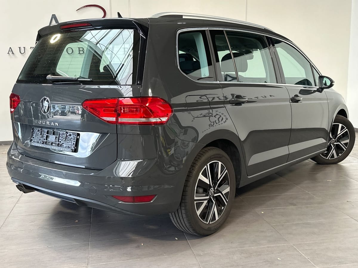 Volkswagen Touran 2.0 TDI DSG Highline NAV+LED+AHK+ACC+PP foto 4