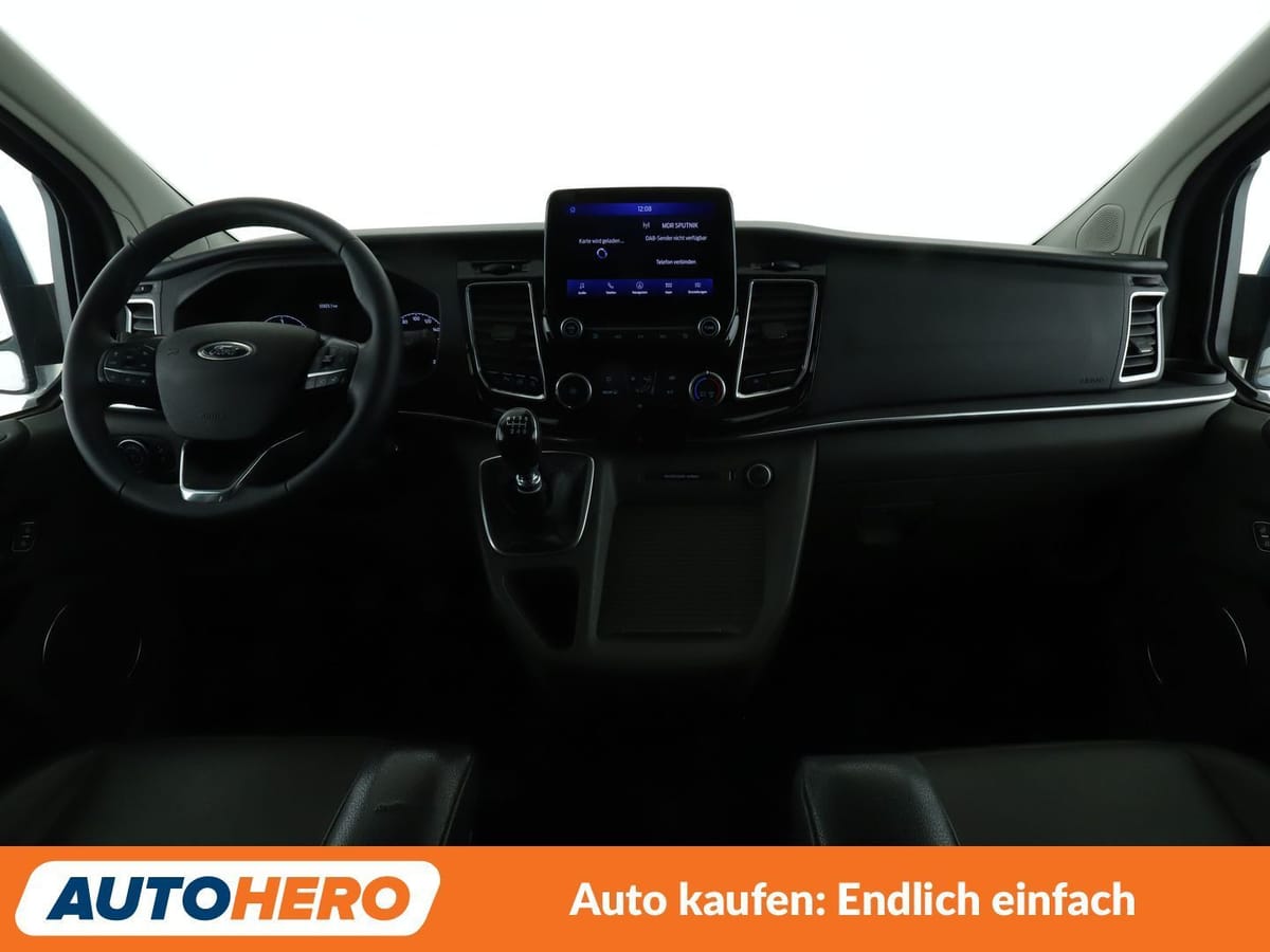 Ford 2.0 TDCi Mild-Hybrid 320 L2 Tourneo Titanium foto 12