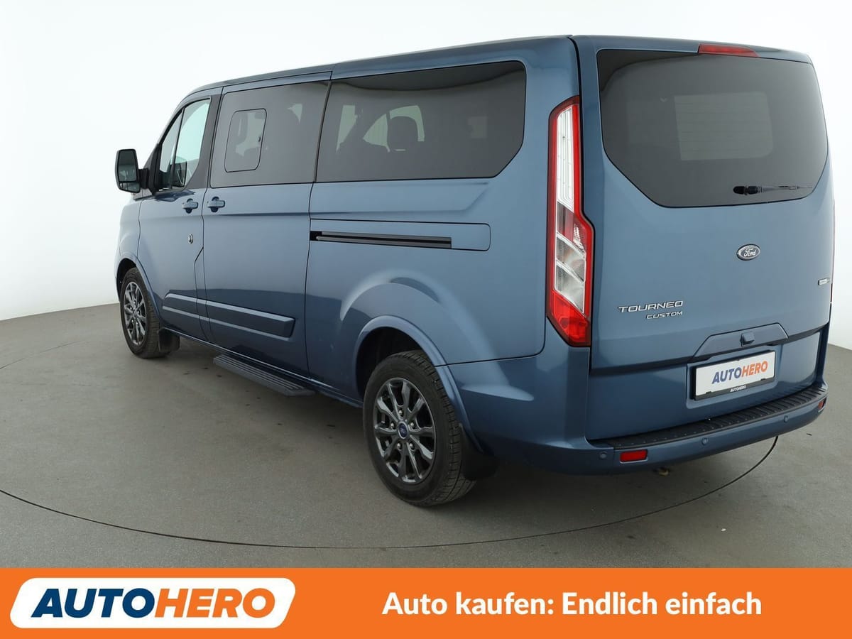 Ford 2.0 TDCi Mild-Hybrid 320 L2 Tourneo Titanium foto 4