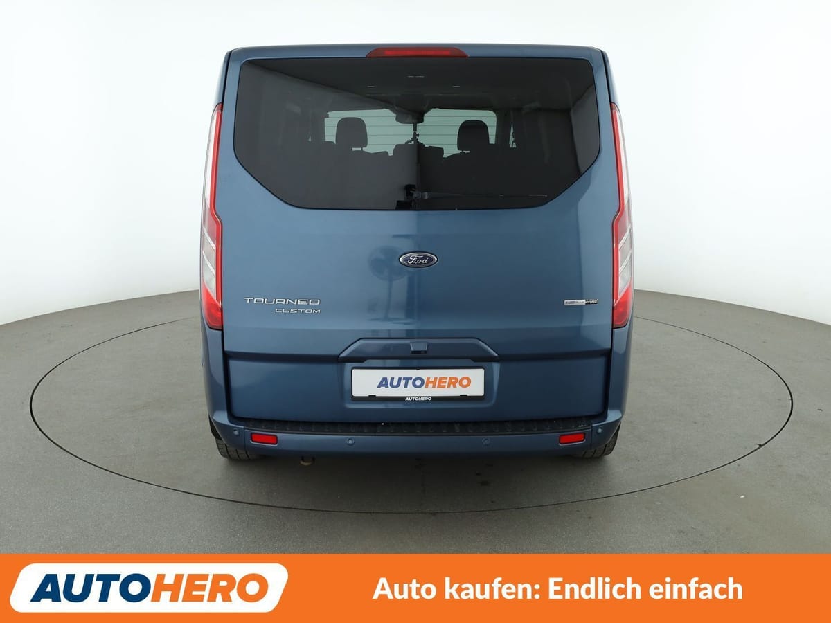Ford 2.0 TDCi Mild-Hybrid 320 L2 Tourneo Titanium foto 5