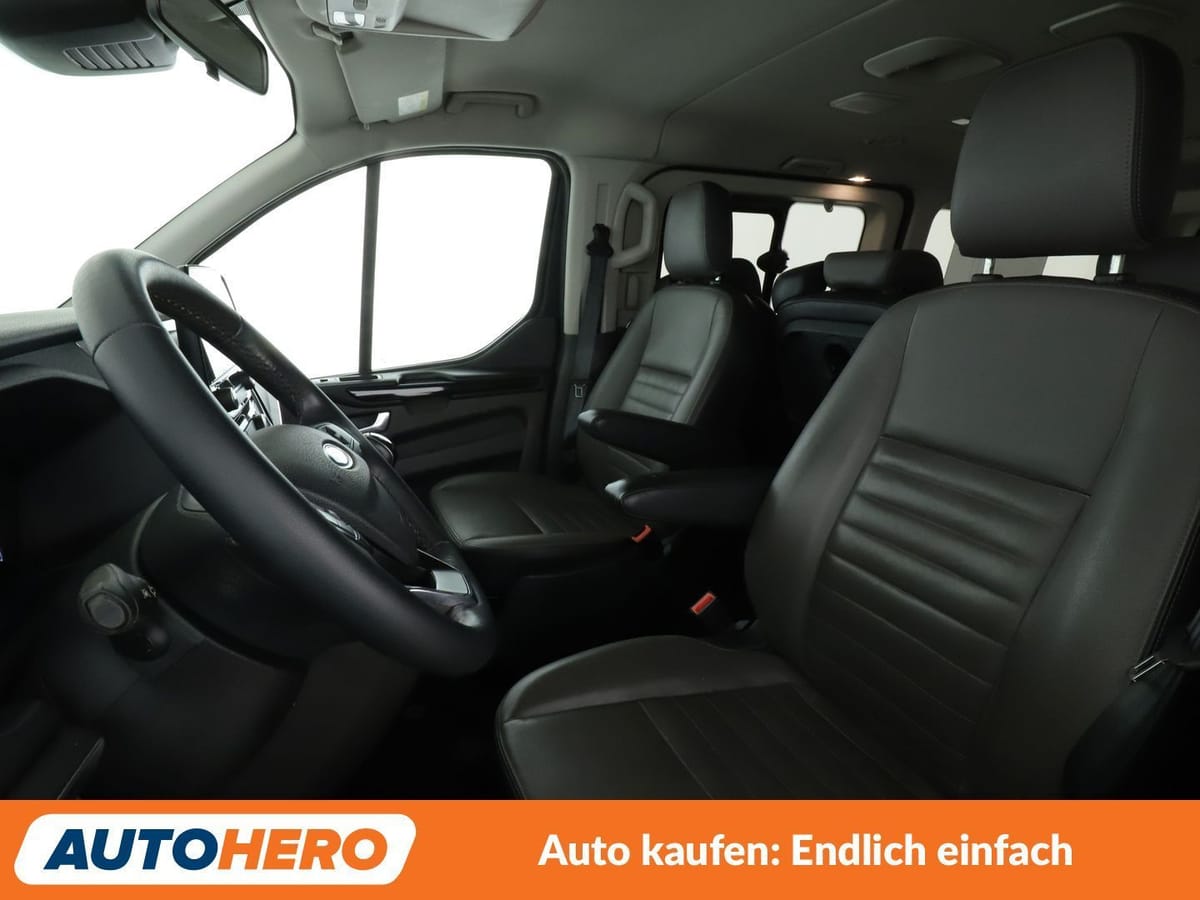 Ford 2.0 TDCi Mild-Hybrid 320 L2 Tourneo Titanium foto 10