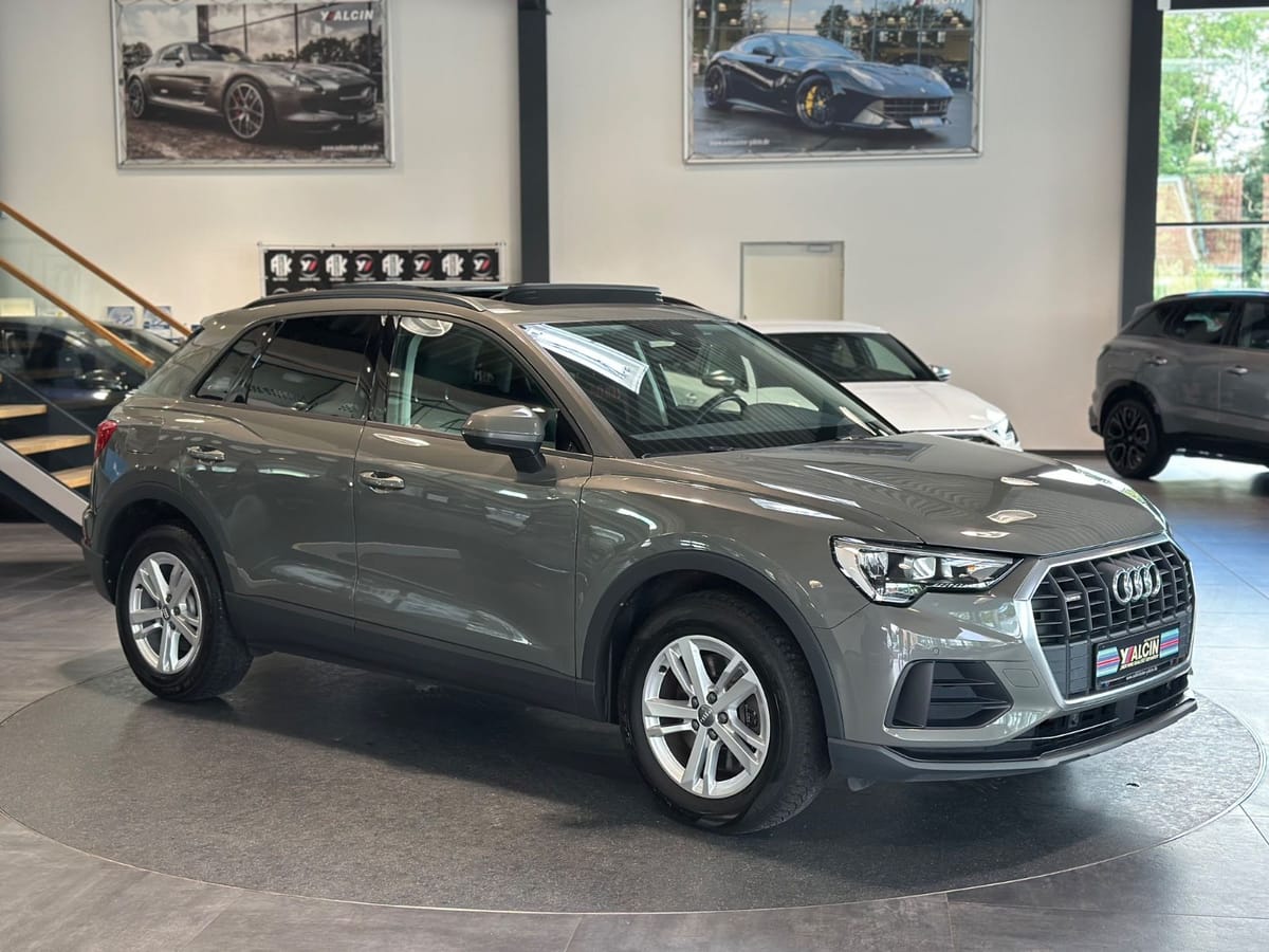 Audi Q3 40 TFSI quattro S tronic advanced 2.H NAV AHK foto 2