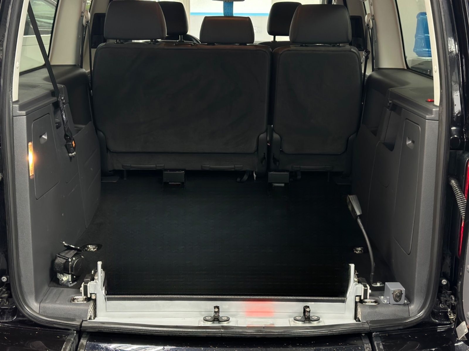 Volkswagen Caddy Maxi Highline Behindertengerecht-Rampe foto 16