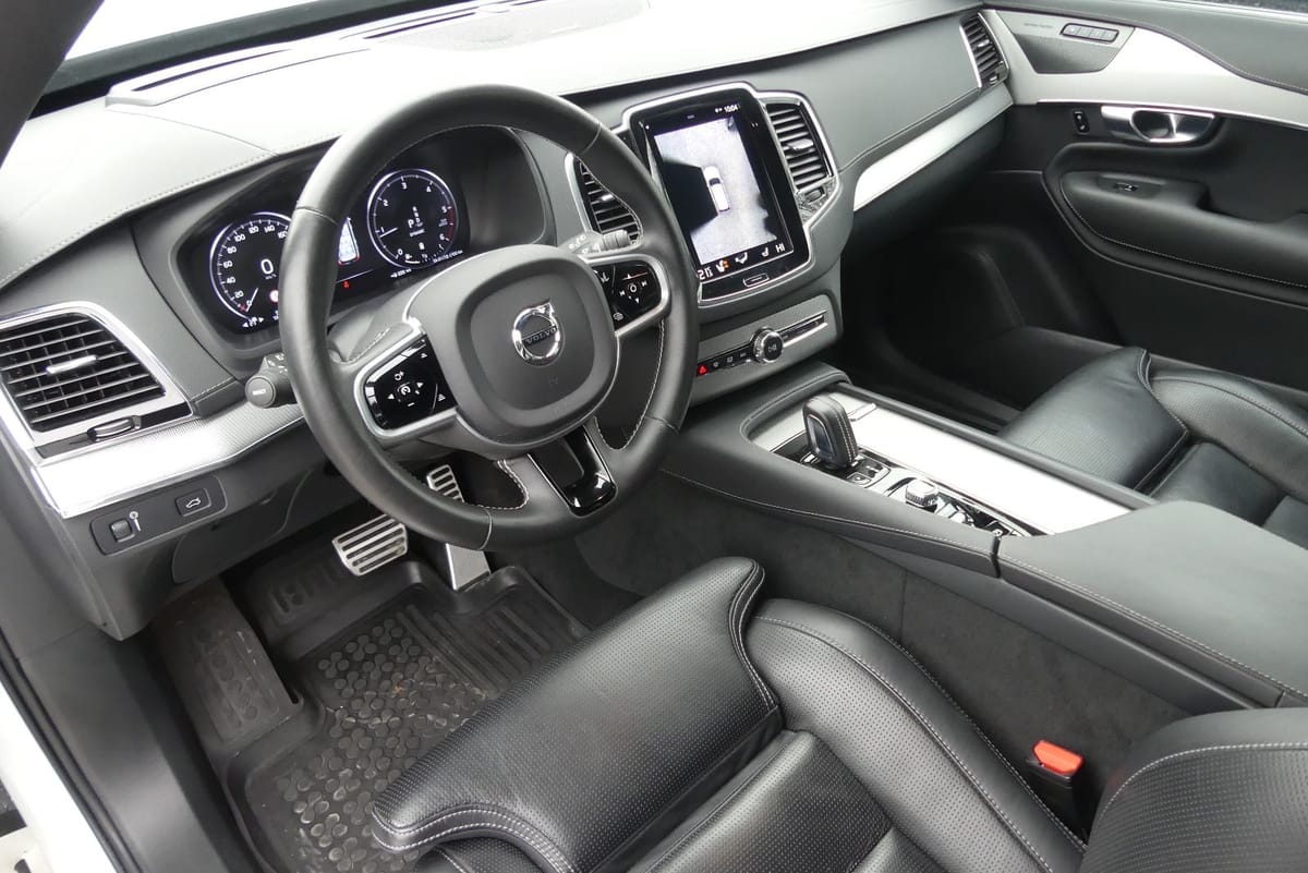 Volvo XC90 R Design AWD 22 ZOLL PANO AHK 7 SITZER HUD foto 13