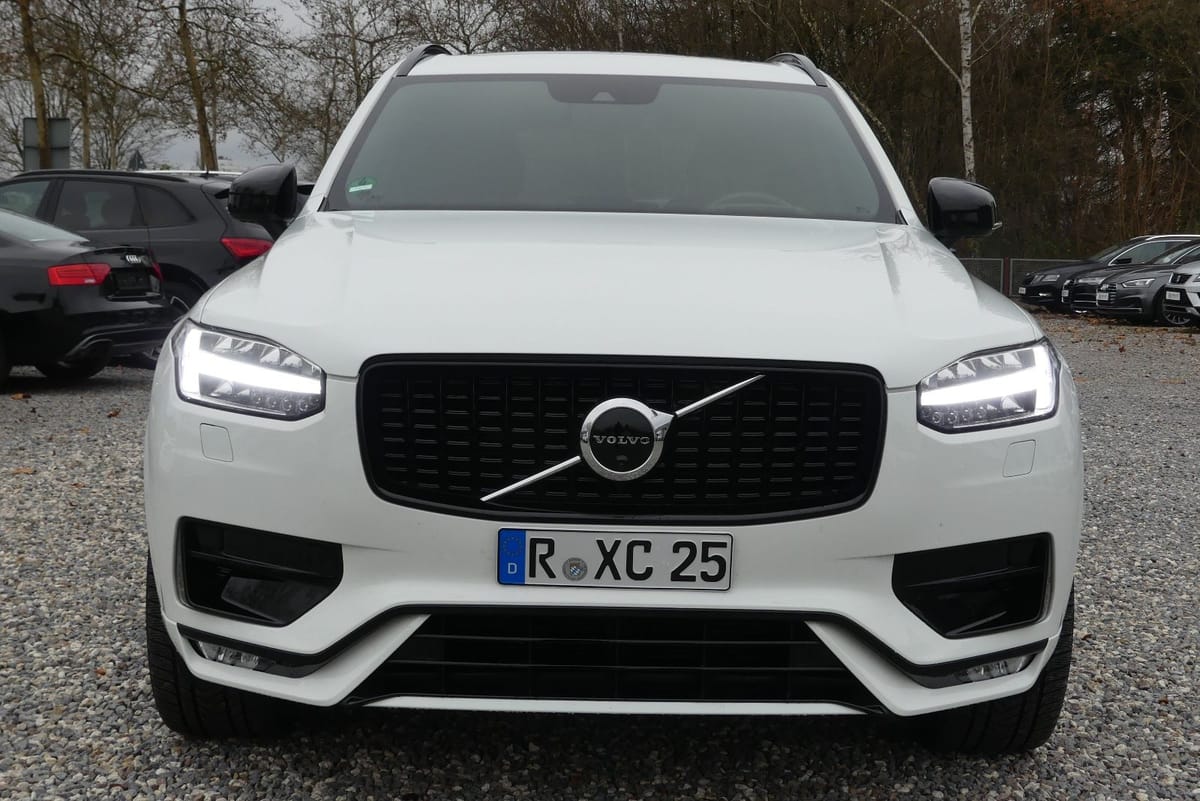 Volvo XC90 R Design AWD 22 ZOLL PANO AHK 7 SITZER HUD foto 3