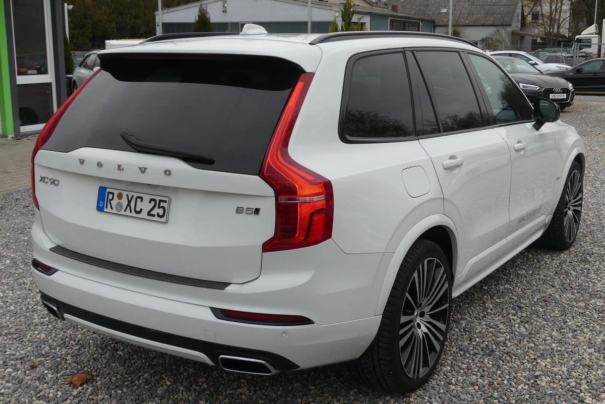 Volvo XC90 R Design AWD 22 ZOLL PANO AHK 7 SITZER HUD foto 7