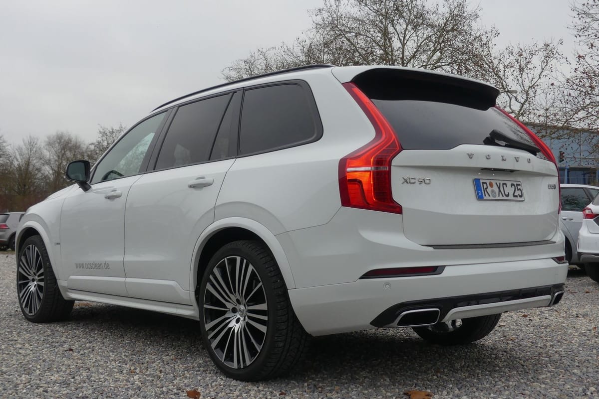 Volvo XC90 R Design AWD 22 ZOLL PANO AHK 7 SITZER HUD foto 10