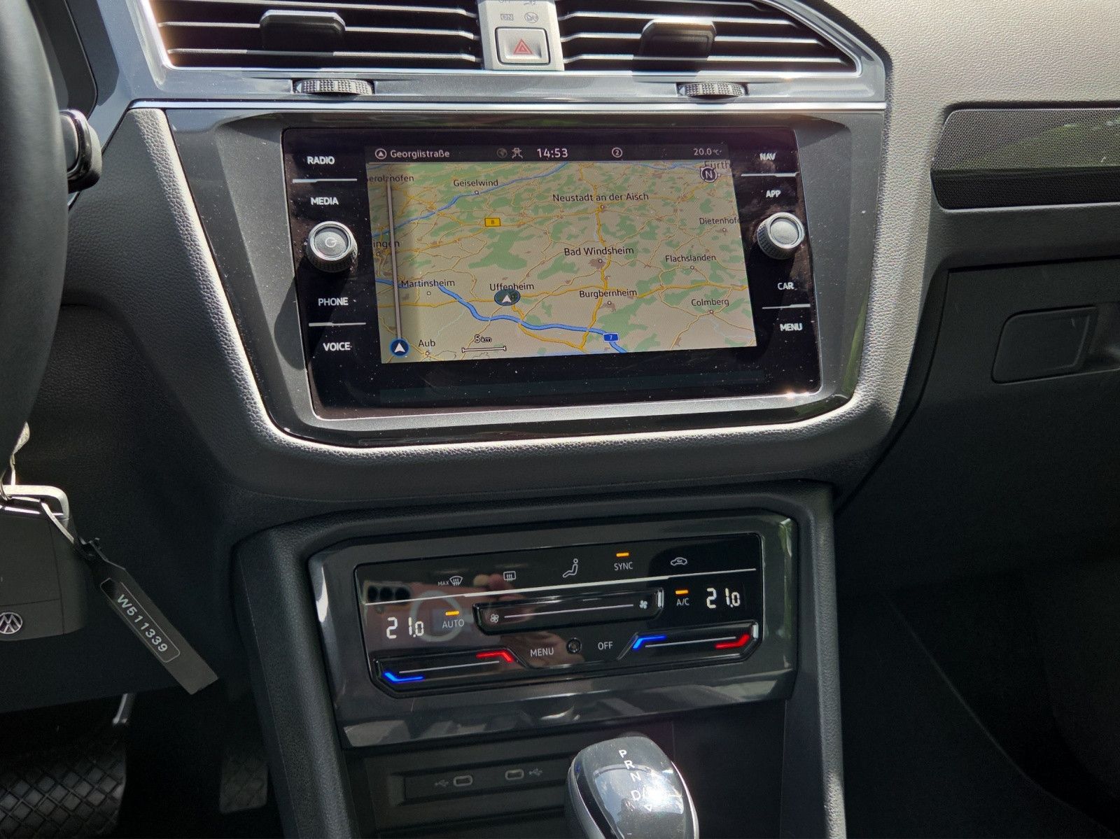 Volkswagen Tiguan LIFE 2.0 TDI SCR DSG RFK AHK foto 9