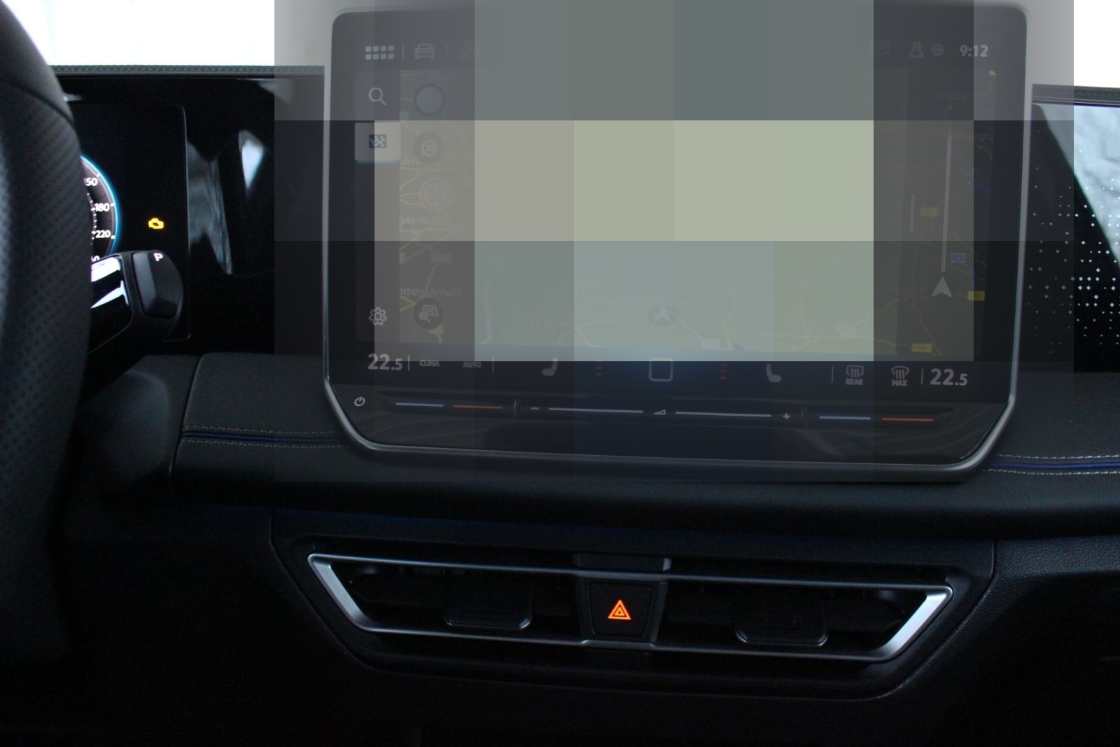 Volkswagen Tiguan R-Line 1,5 TSI IQ.Matrix Harman Sound Nav foto 12