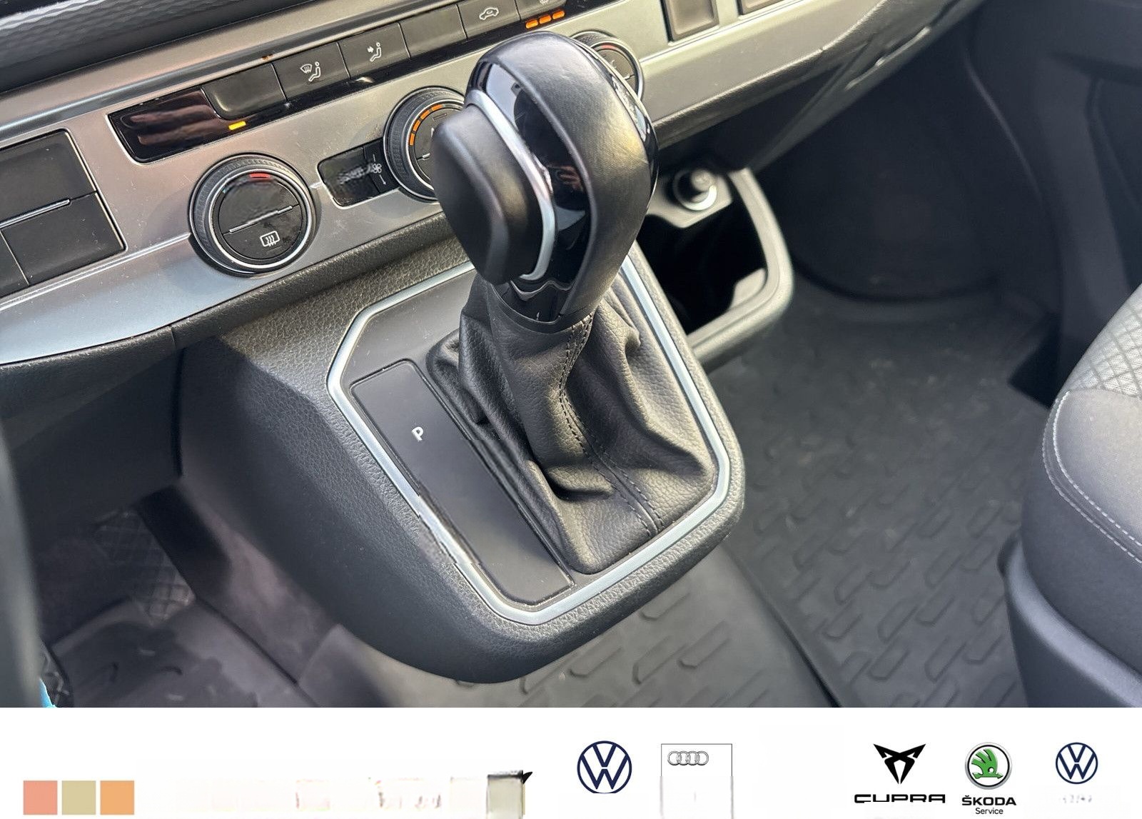 Volkswagen T6.1 Multivan Trendline 2.0 TDI DSG AHK PDC NAVI foto 10