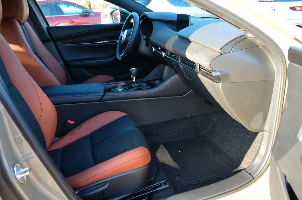 Mazda 3 2.5 e-SKY. G 140 M Hybrid Nagisa *Leder+LED* foto 11