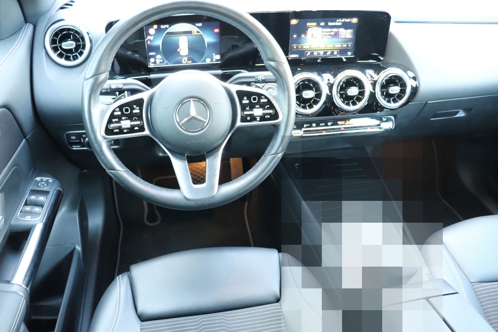 Mercedes-Benz GLA 200 d 4MATIC DCT*Standheizung*LED*NAVI*PDC foto 11