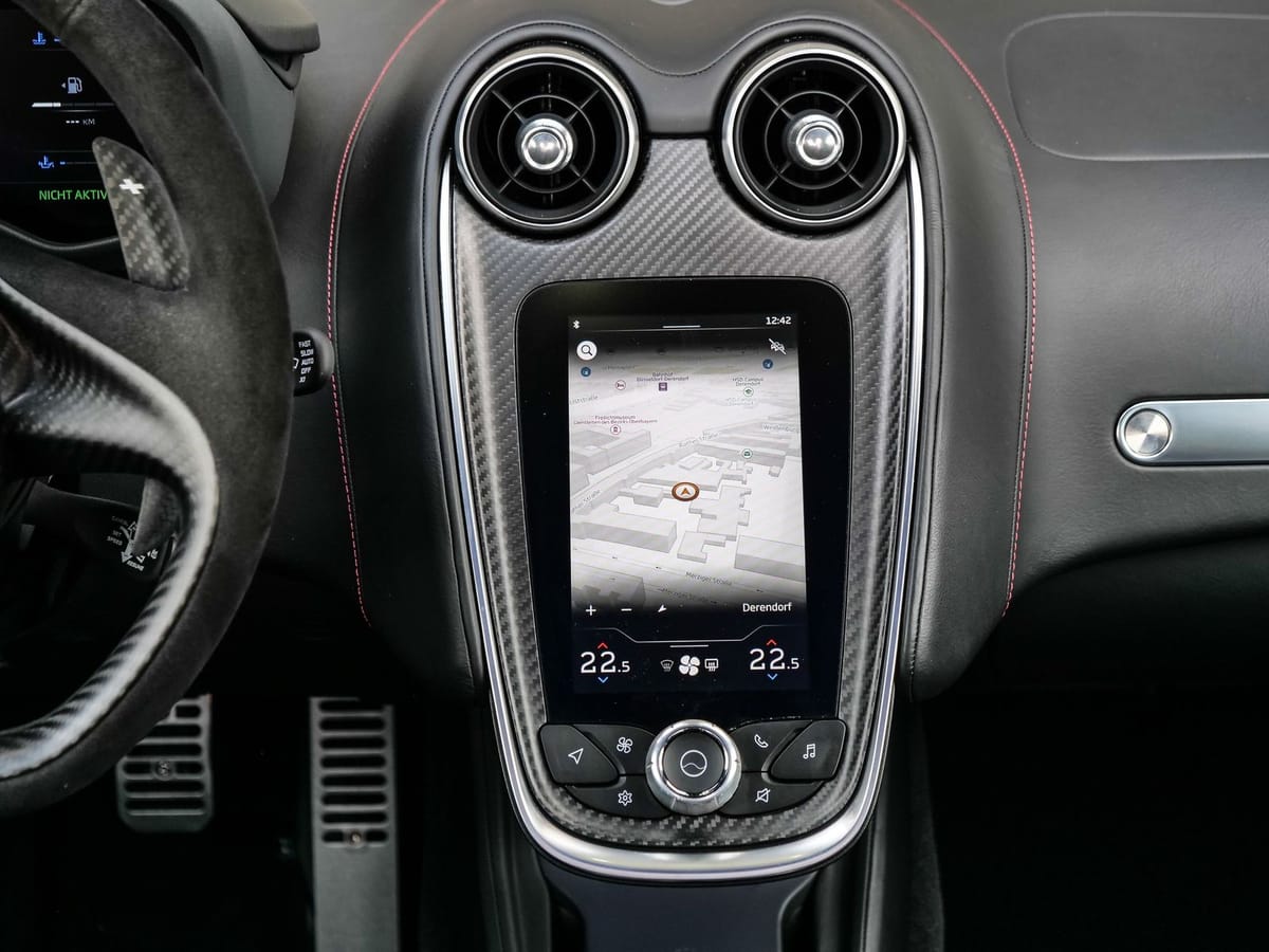 McLaren GT Abyss Black, Premium&Practicality Pack foto 12