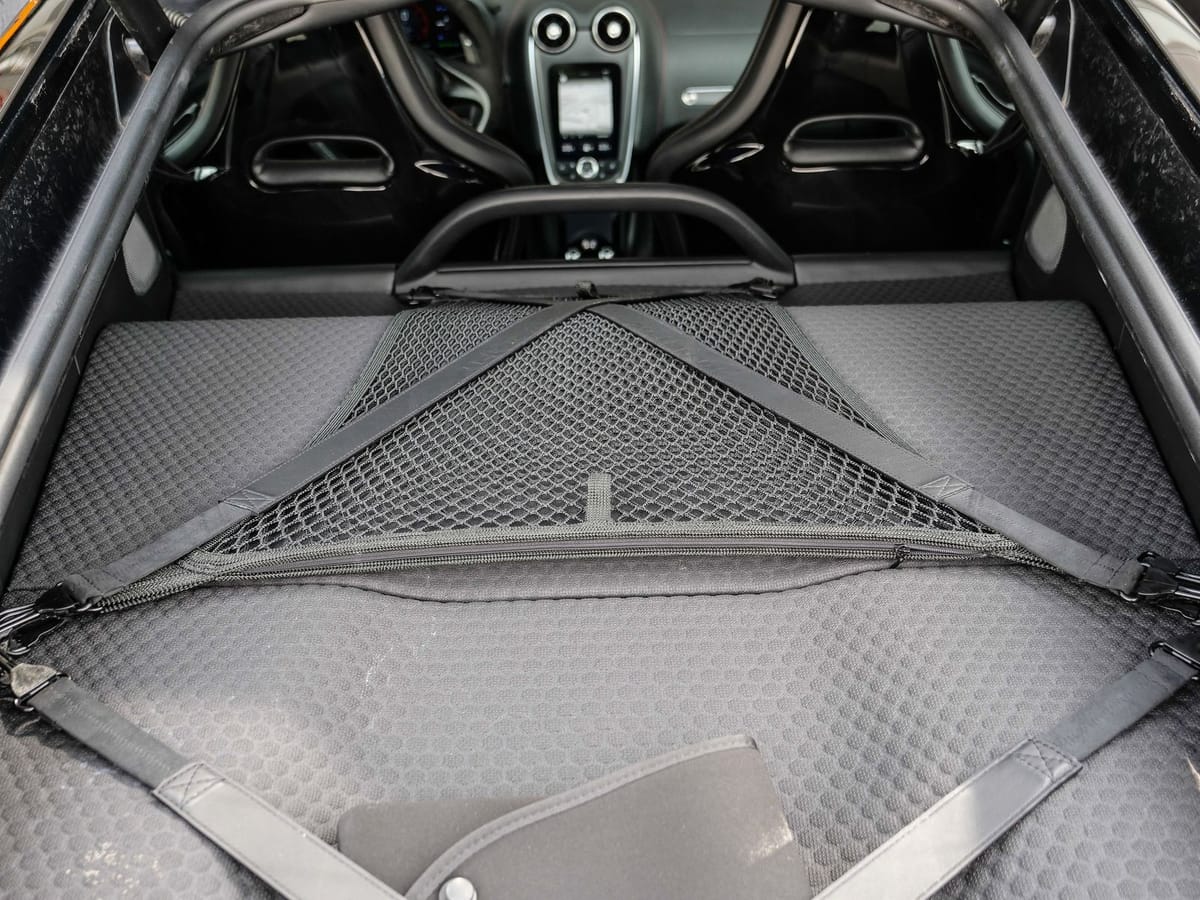 McLaren GT Abyss Black, Premium&Practicality Pack foto 14