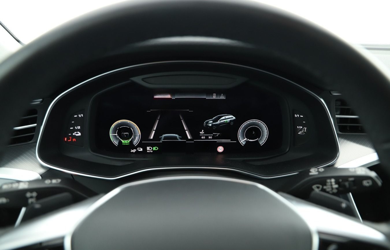 Audi A6 Avant 50 eTFSI Q S tronic S line Assistenz Hu foto 11