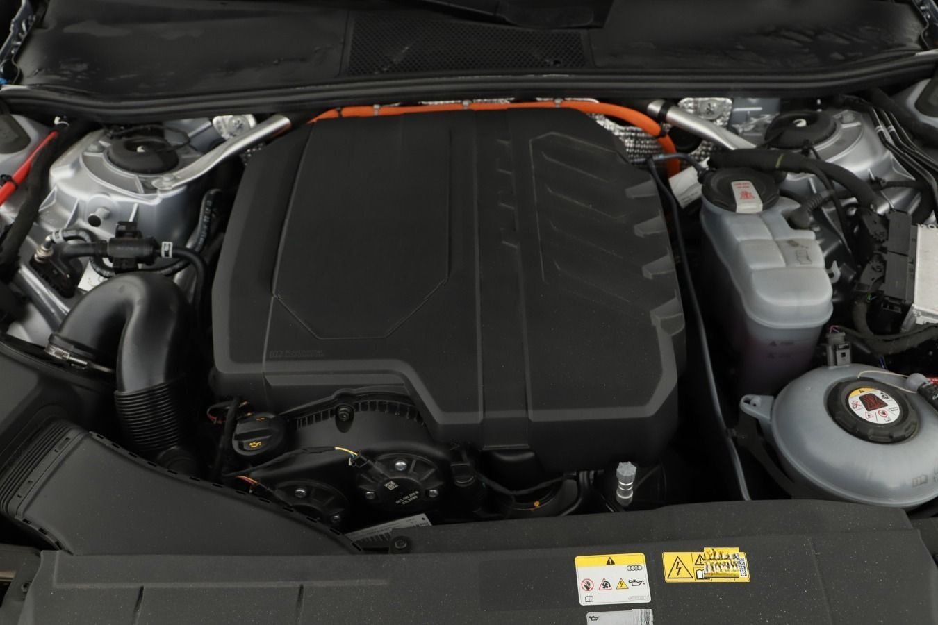 Audi A6 Avant 50 eTFSI Q S tronic S line Assistenz Hu foto 18