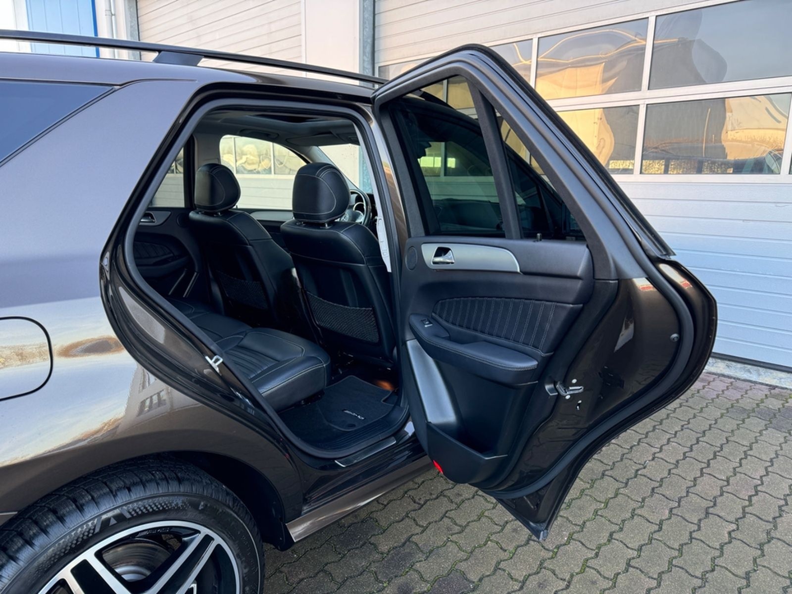 Mercedes-Benz GLE 450 AMG PANORAMA/360/NIGHT/PARK/LED/AMG INT. foto 29