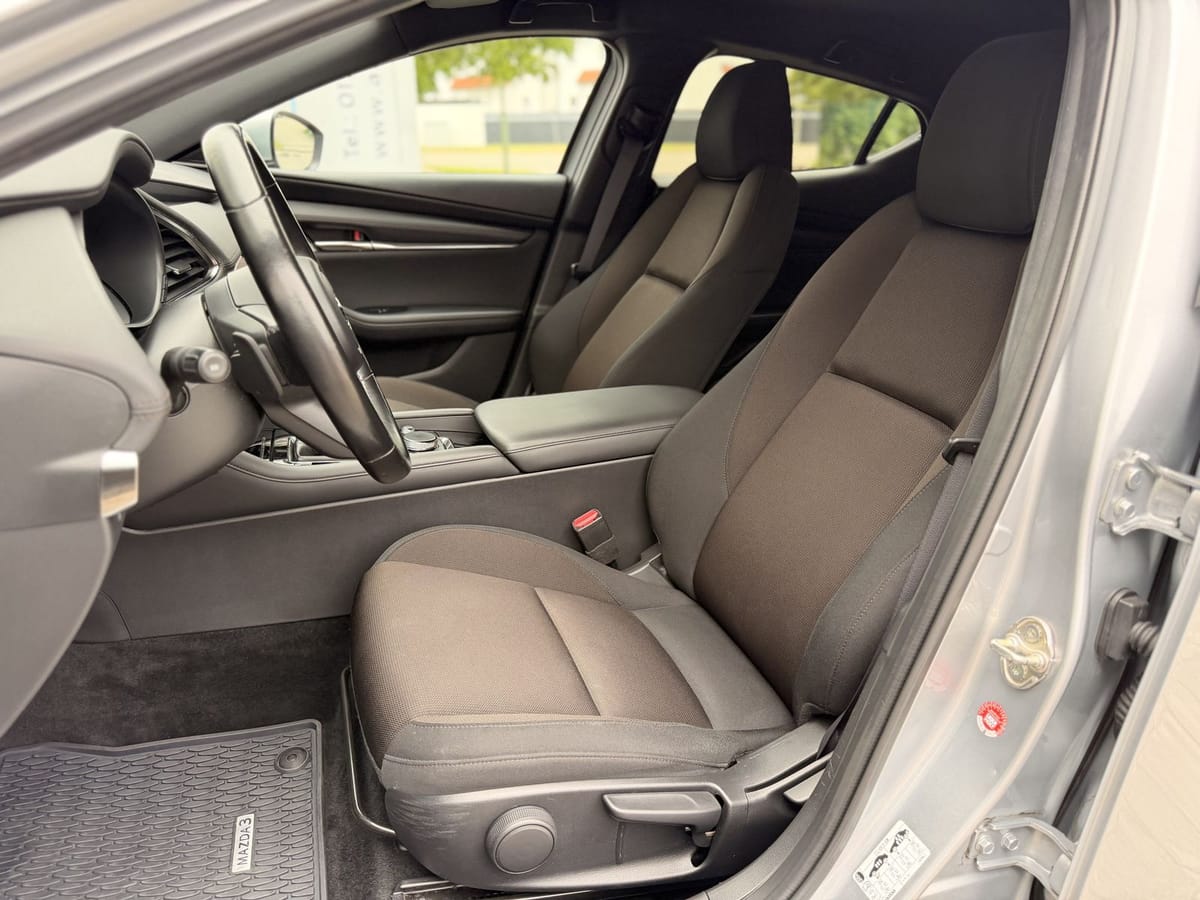 Mazda 3 Selection*HUD*ACC*CARPLAY*BOSE* foto 19