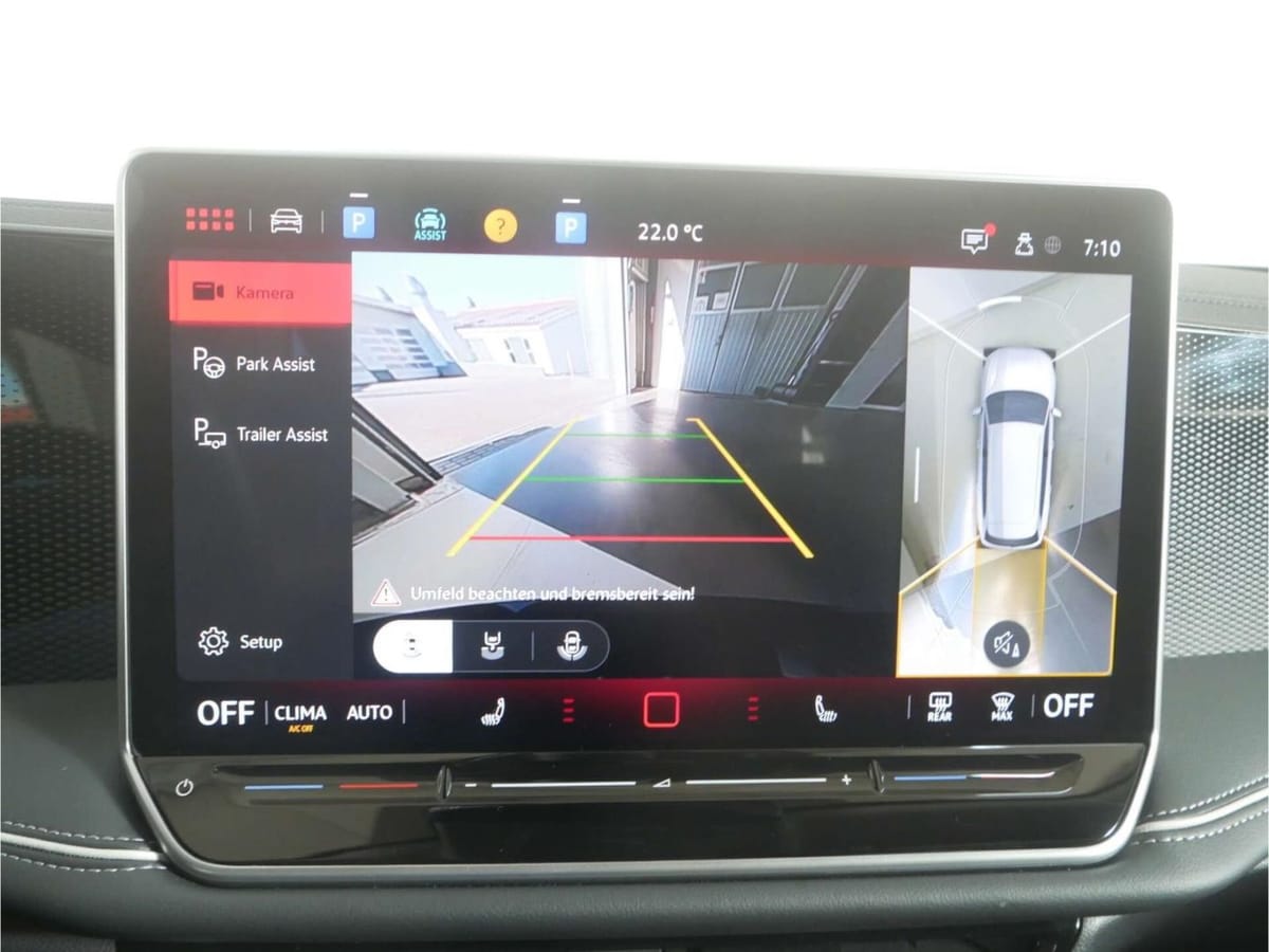 Volkswagen Passat 1.5 eTSI Business DSG NAV LED AHK Kamera foto 22
