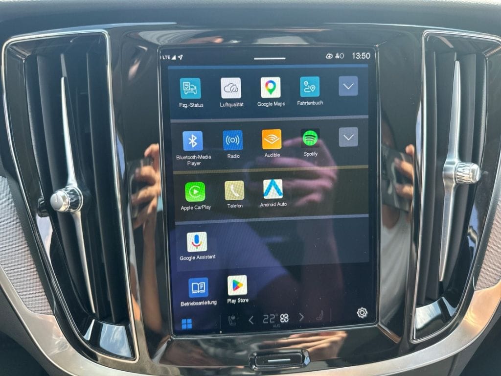 Volvo V60 Kombi B4 D Plus Dark ACC Navi LED Leder SHZ foto 20