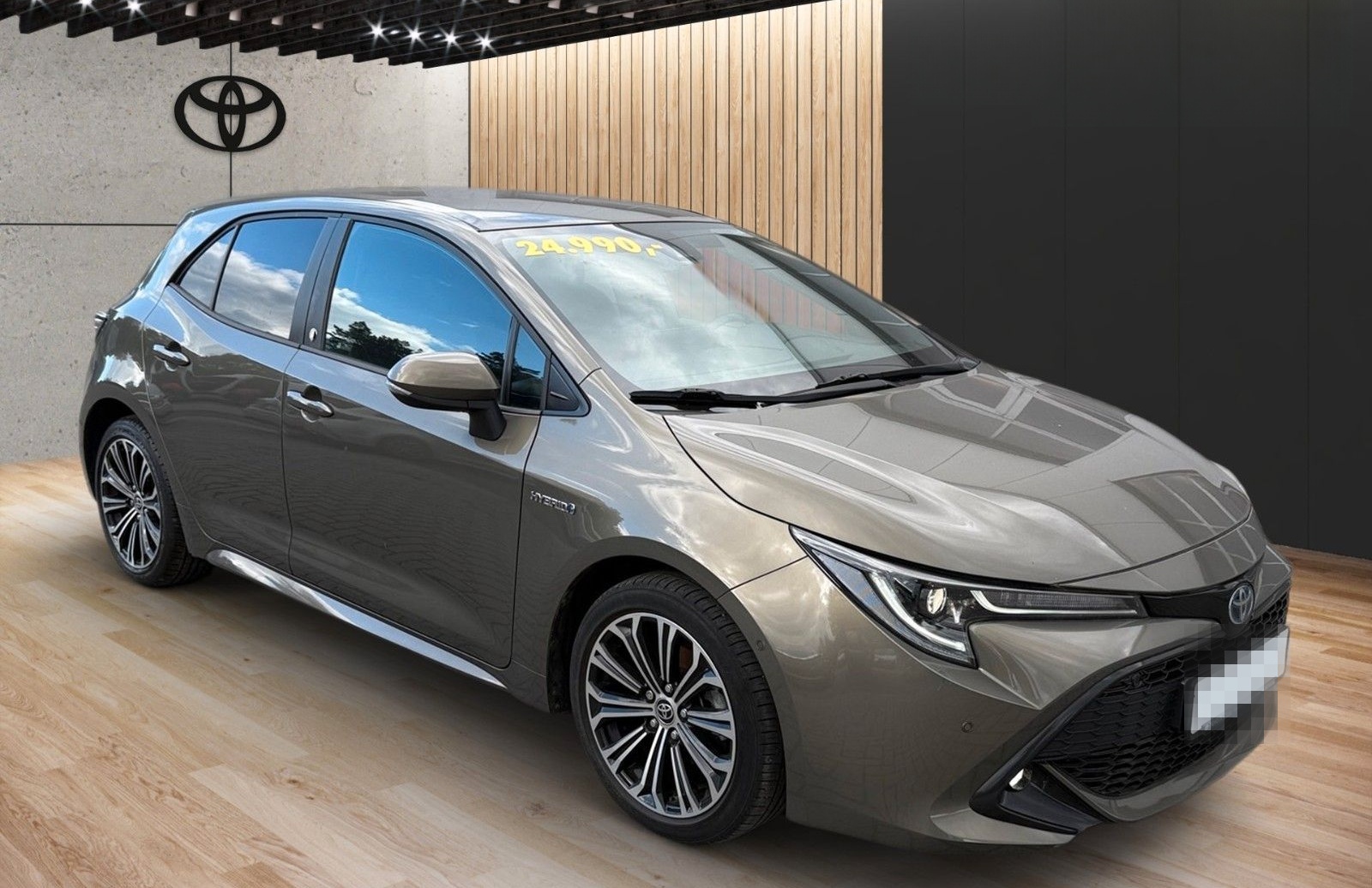 Toyota Corolla Hybrid Team D 1,8 foto 2