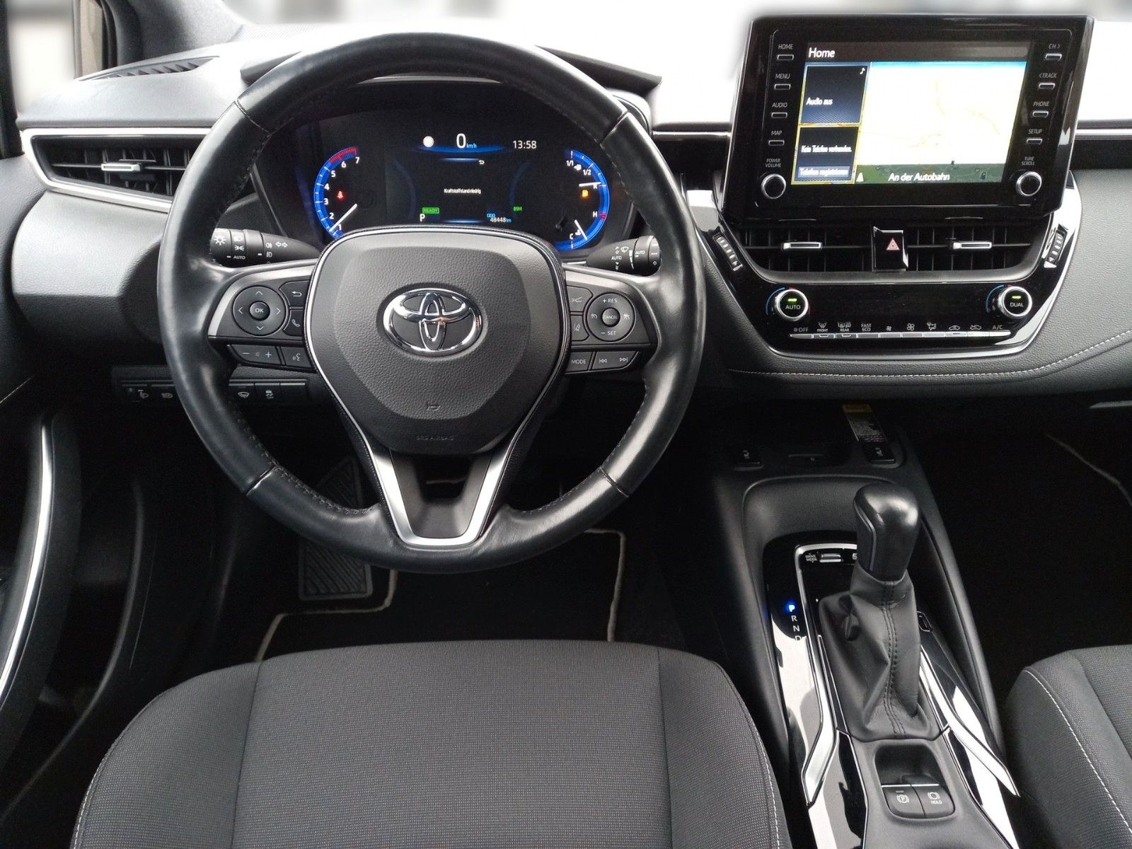 Toyota Corolla Hybrid Team D 1,8 foto 12