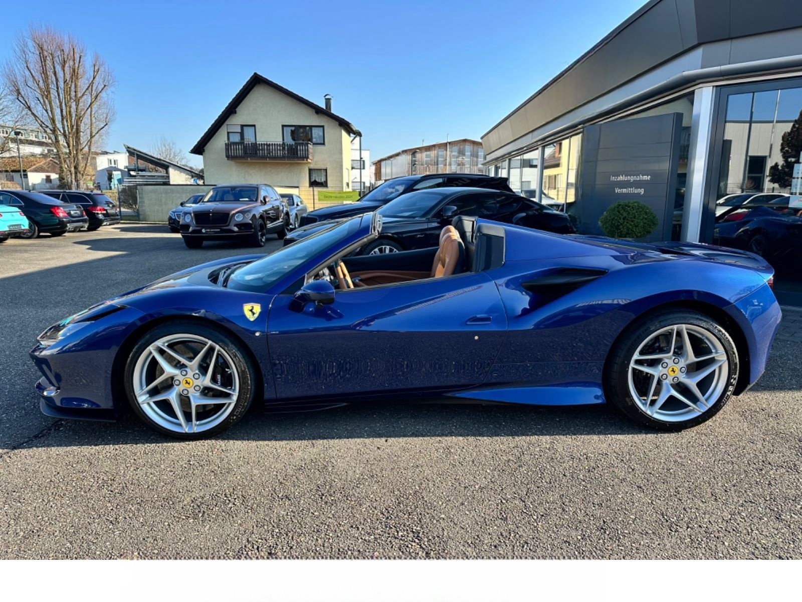 Ferrari F8 Spider*Carbon ADAS JBL Lift Diamond Stiching* foto 2